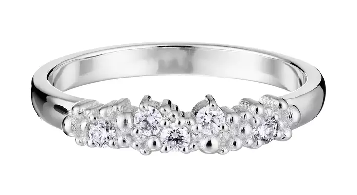 Lumoava Tiara valkokultainen timanttisormus 5 x 0,03ct L82261430000 - Lumoava kihla- ja vihkisormukset - L82261430150 - 1