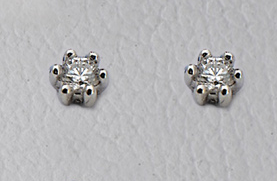 Timanttikorvakorut 2x0,15ct valkokultaa - Naisten korvakorut - V5198.15 - 1