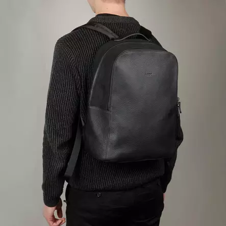 Aarni Athos musta hirvennahkainen reppu - Laukut, korttikotelot & lompakot - ATHOSREPPUMUSTA - 2